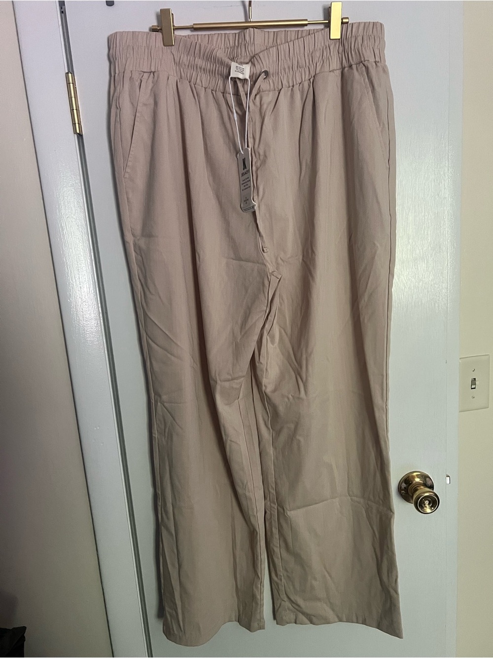 Relaxed Drawstring Pants in Beige 29 inch inseam